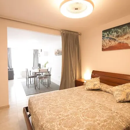 Bonito Apto. Con Fibra Optica, Balcon Y Piscina Puerto de la Cruz (Tenerife)