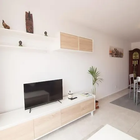 Bonito Apto. Con Fibra Optica, Balcon Y Piscina شقة